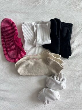 Multipack Socks - Black, White, Cream, Pink